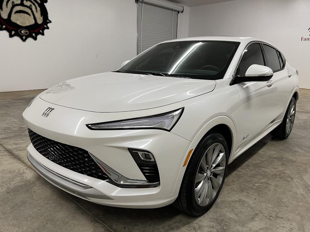 2025 Buick Envista Avenir's photo