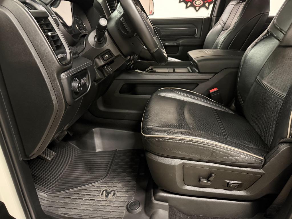 2022 RAM Ram 3500 Pickup Limited - Photo 14