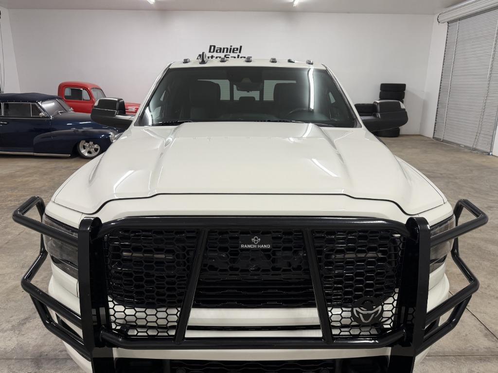 2022 RAM Ram 3500 Pickup Limited - Photo 10
