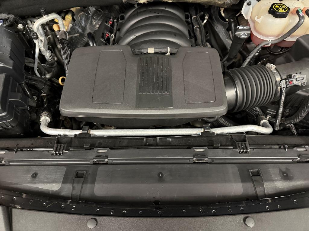 2021 GMC Yukon Denali - Photo 31