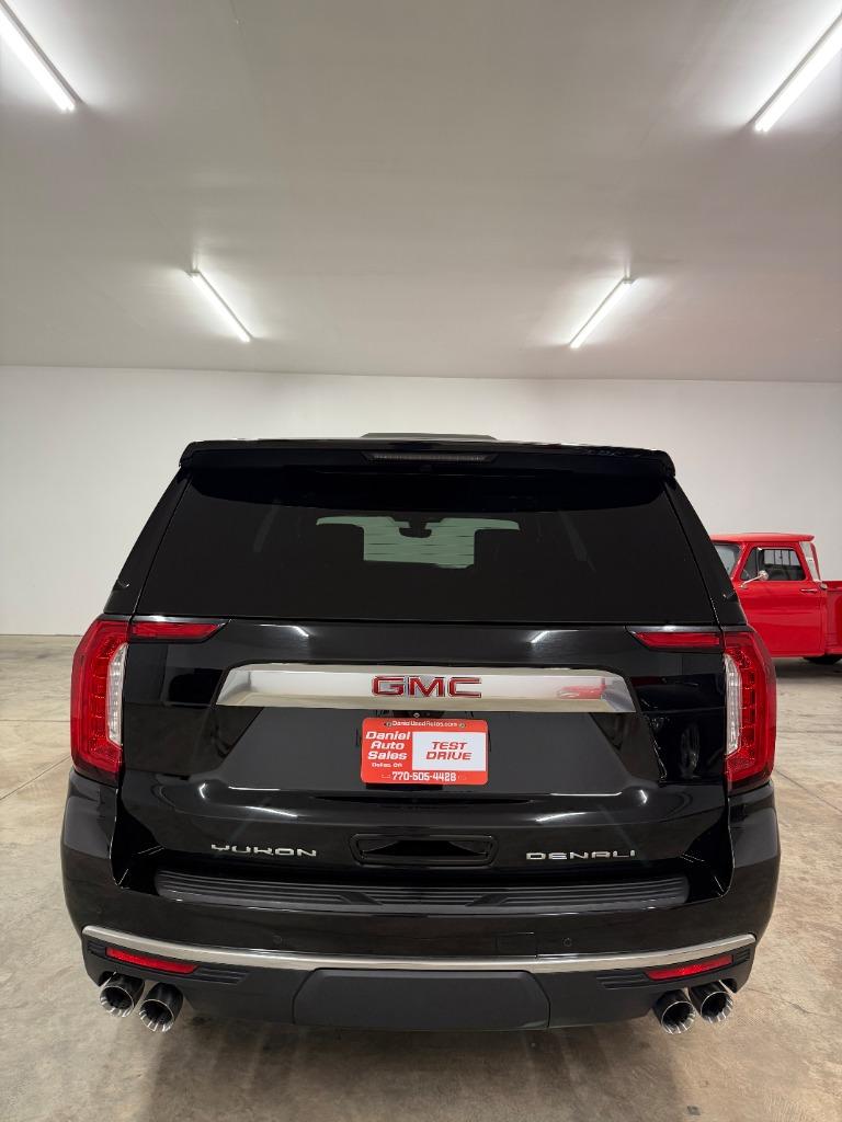 2021 GMC Yukon Denali - Photo 8