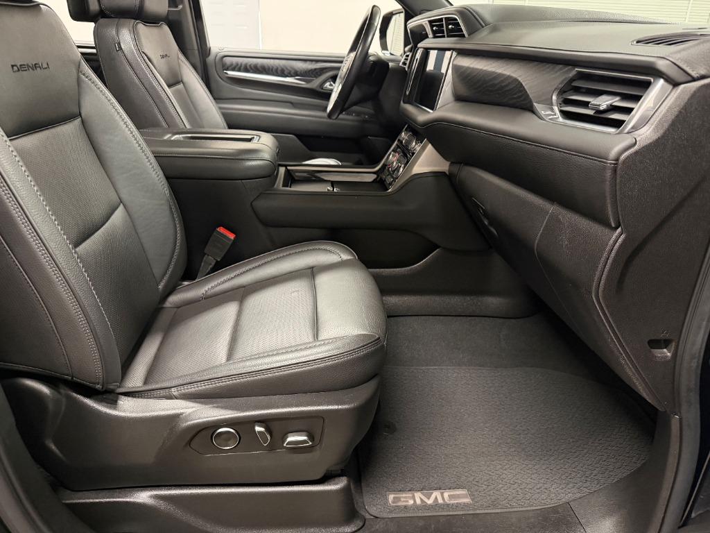 2021 GMC Yukon Denali - Photo 11
