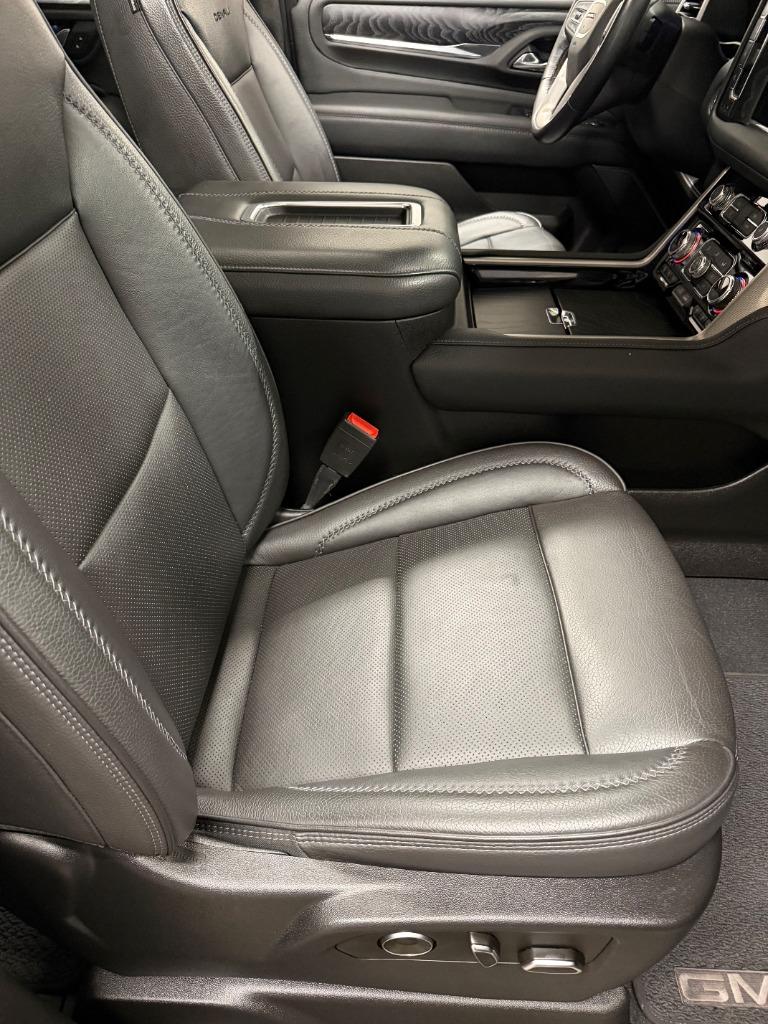2021 GMC Yukon Denali - Photo 68