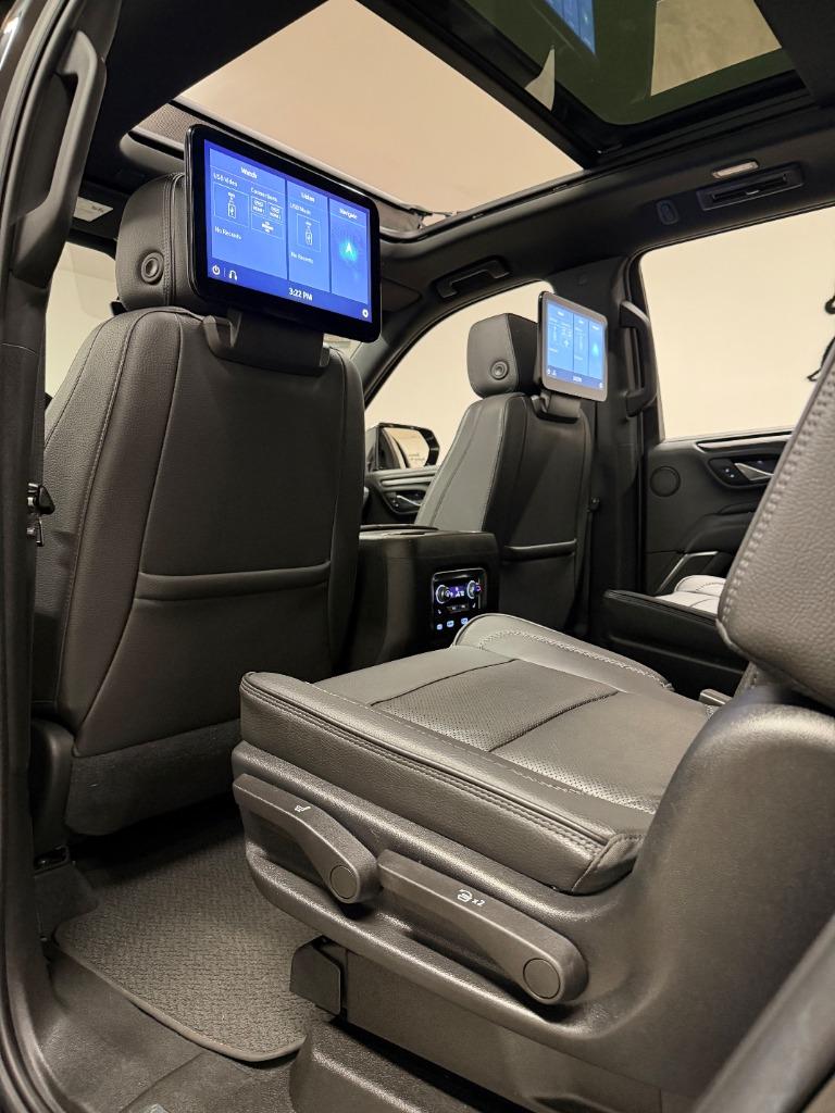 2021 GMC Yukon Denali - Photo 21