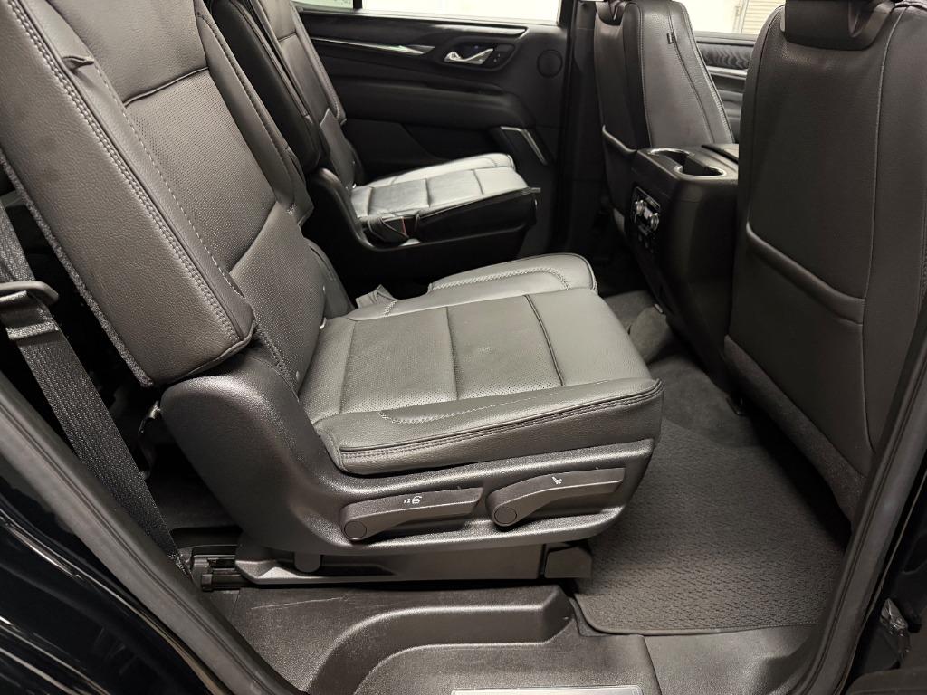 2021 GMC Yukon Denali - Photo 15