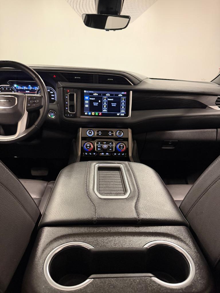2021 GMC Yukon Denali - Photo 27