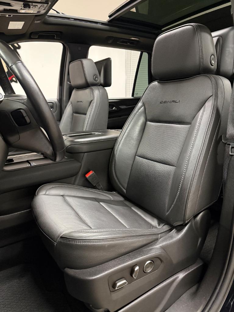 2021 GMC Yukon Denali - Photo 10