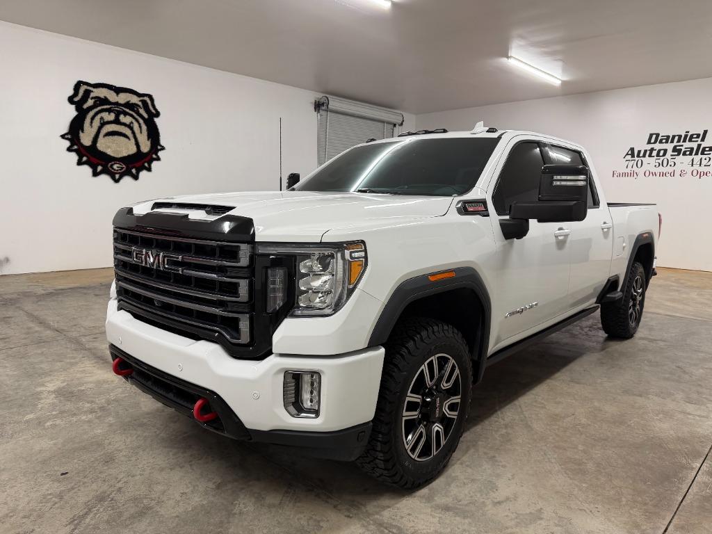2023 GMC Sierra 4WD Crew Cab Standard Box AT4's photo
