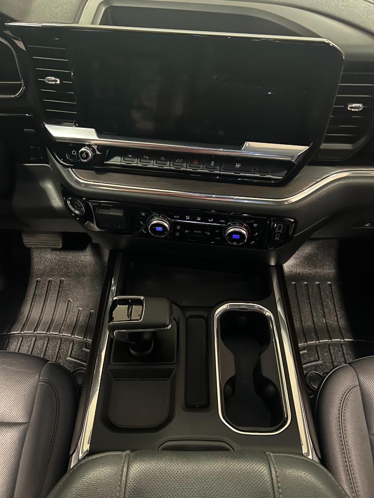 2023 GMC Sierra 1500 SLT - Photo 29