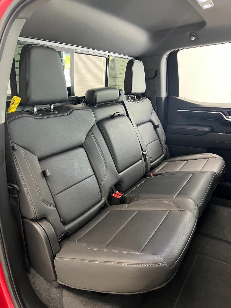 2023 GMC Sierra 1500 SLT - Photo 23