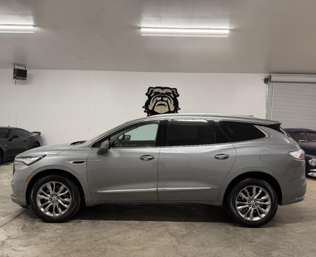 2023 Buick Enclave Avenir
