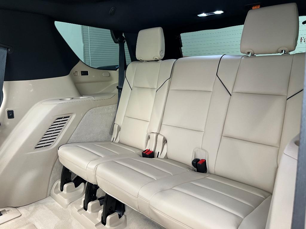 2021 Cadillac Escalade Premium Luxury - Photo 40