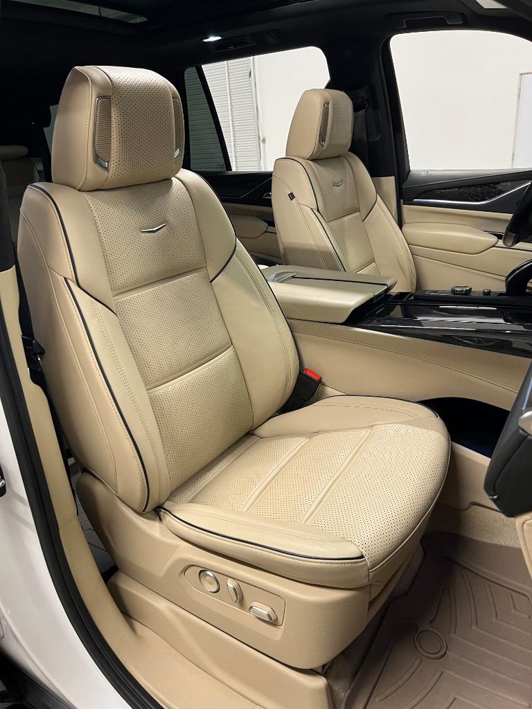 2021 Cadillac Escalade Premium Luxury - Photo 19