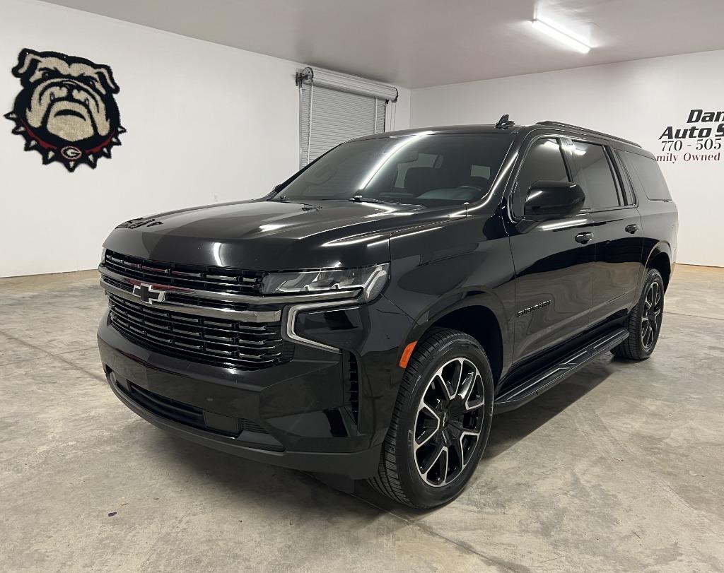 2021 Chevrolet Suburban RST's photo