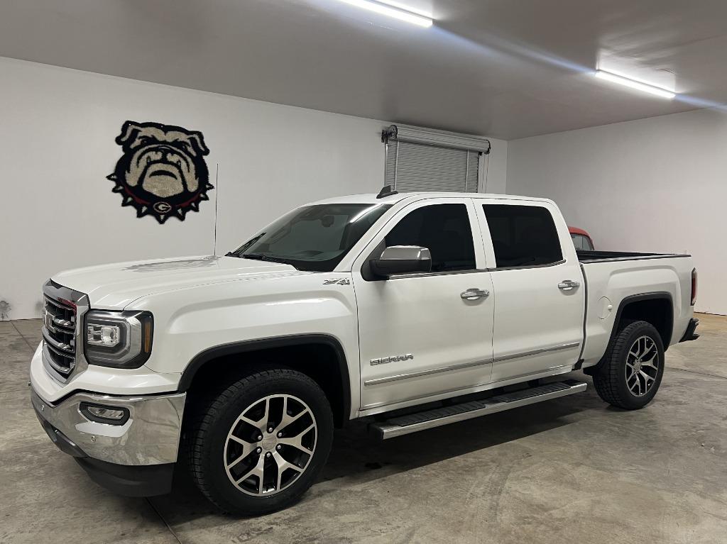 2017 GMC Sierra 1500 SLT's photo